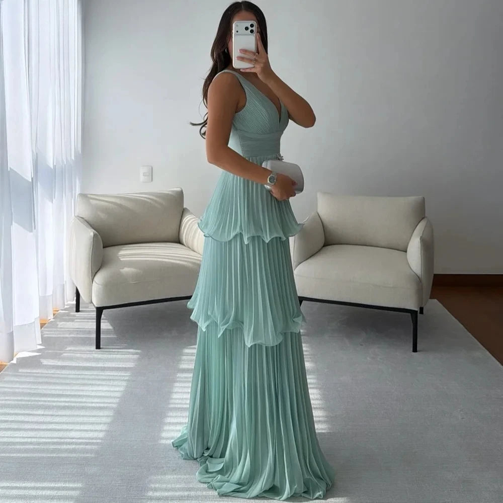 Sexy V Neck Evening Dress Layers Prom Dress with Pleats Formal Occasion Dresses for Arabic Women Vestidos Customized